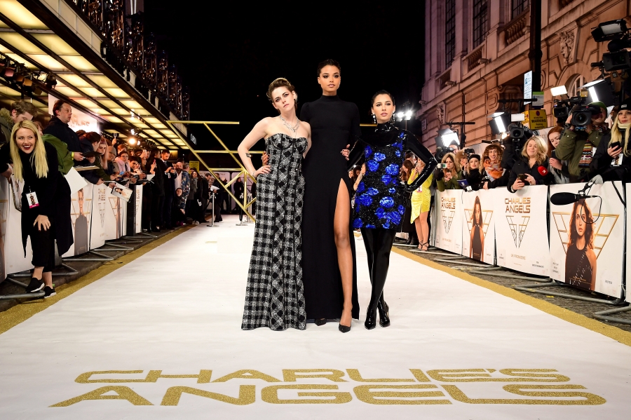 Click to view full size image
==============
CharlieAngelsUK_2811329.jpg CharlieAngelsUK_2811329.jpg