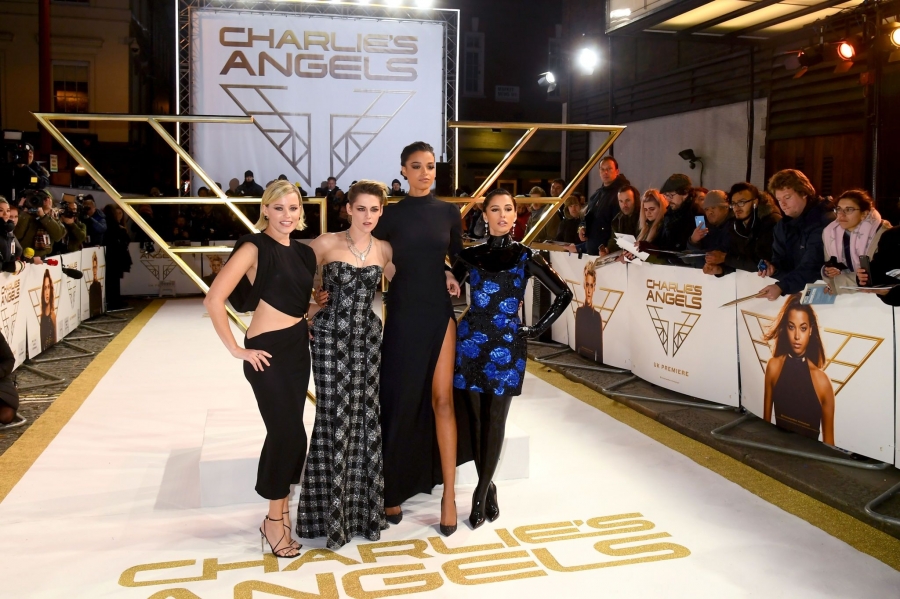 Click to view full size image
==============
CharlieAngelsUK_281929.jpg CharlieAngelsUK_281929.jpg
