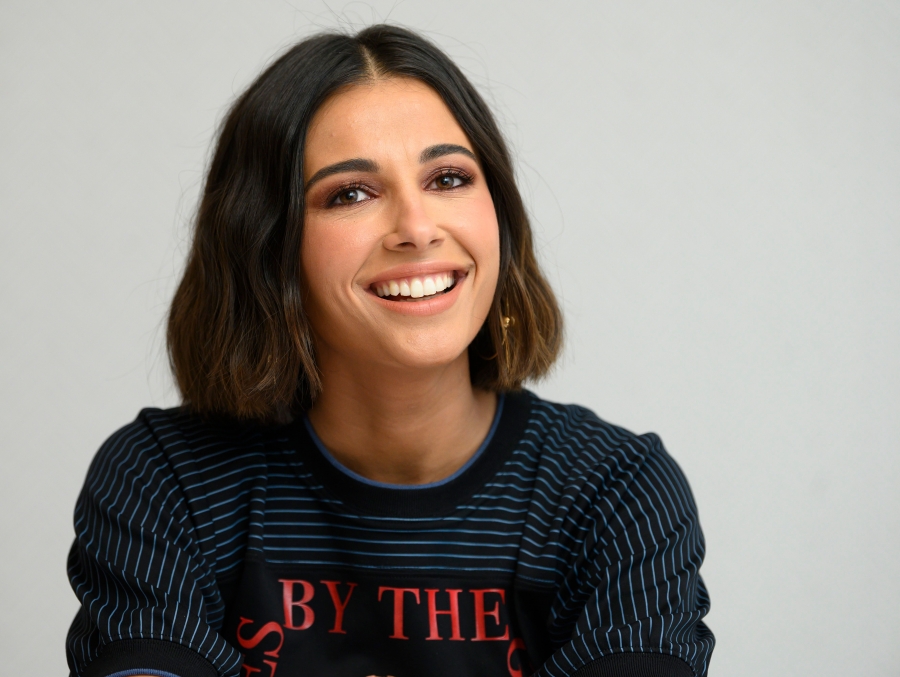 Click to view full size image
==============
_Charlie_s_Angels__Press_Conference_at_the_Conrad_Hotel2C_New_York_28629.jpg _Charlie_s_Angels__Press_Conference_at_the_Conrad_Hotel2C_New_York_28629.jpg