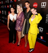 Pioneer_of_the_Year_Dinner_Honoring_Elizabeth_Banks_281329.jpg