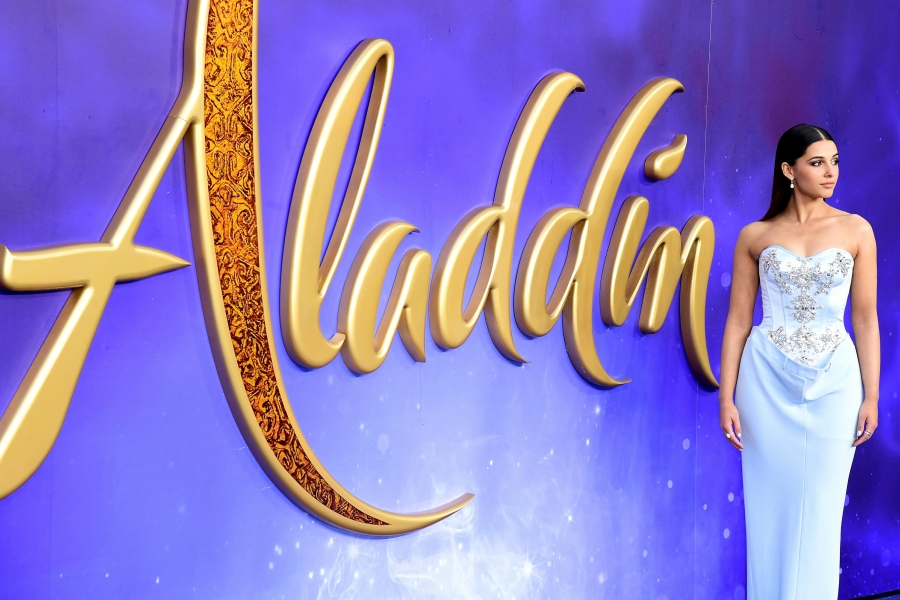 Click to view full size image
==============
AladdinGala_2810329.jpg AladdinGala_2810329.jpg