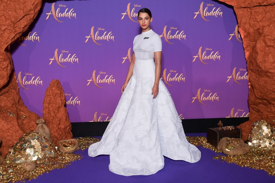 Aladdin_in_Paris_281429.jpg