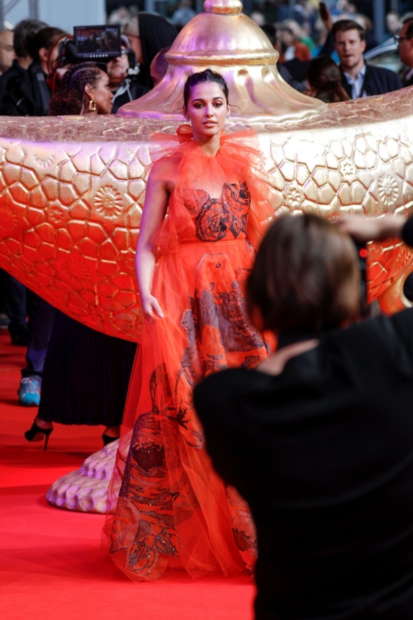 Click to view full size image
==============
_Aladdin__in_Berlin_282529.jpg _Aladdin__in_Berlin_282529.jpg