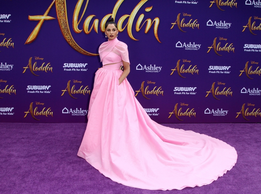 _Aladdin_in_Hollywood_281429.jpg