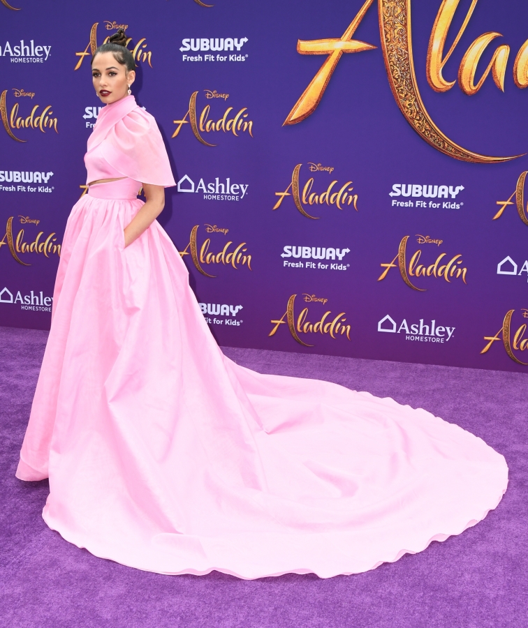 _Aladdin_in_Hollywood_282929.jpg