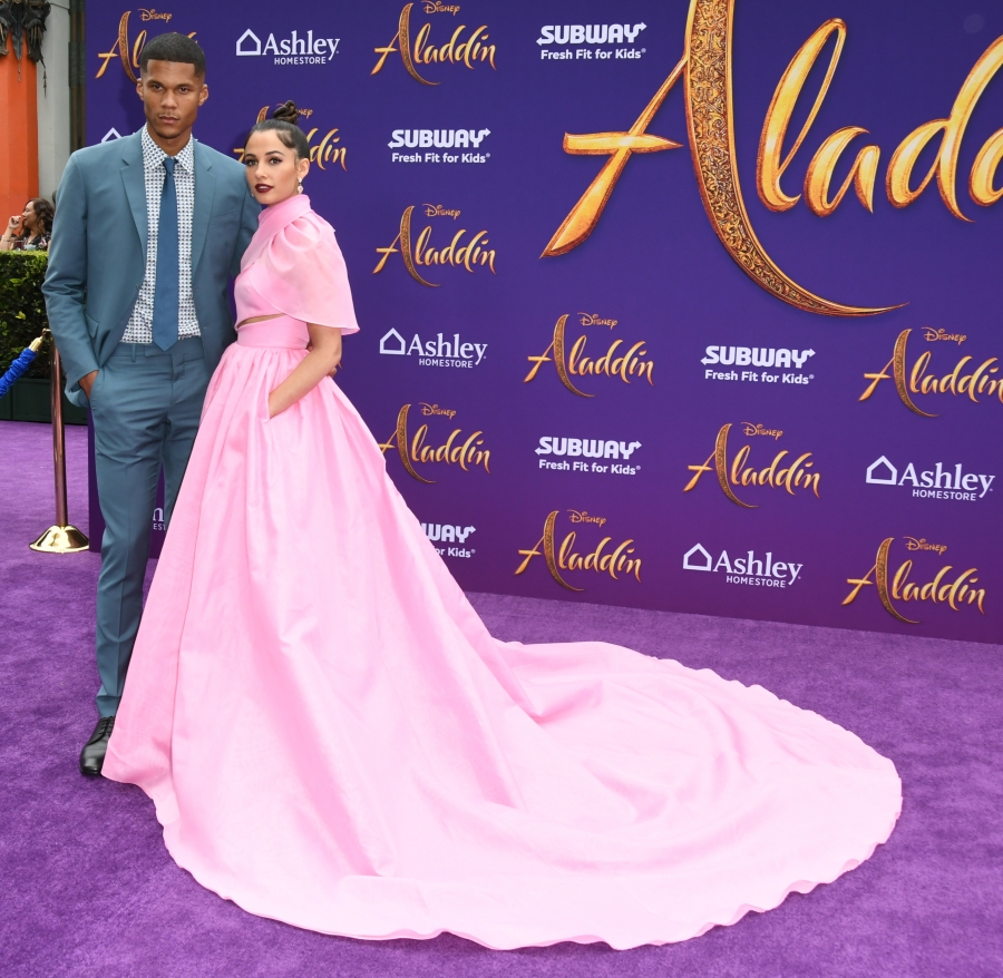 _Aladdin_in_Hollywood_284129.jpg