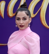 _Aladdin_in_Hollywood_281829.jpg