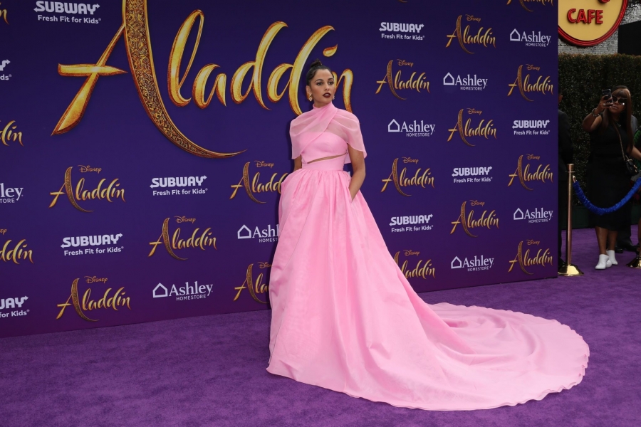 Click to view full size image
==============
_Aladdin_in_Hollywood_2817729.jpg _Aladdin_in_Hollywood_2817729.jpg