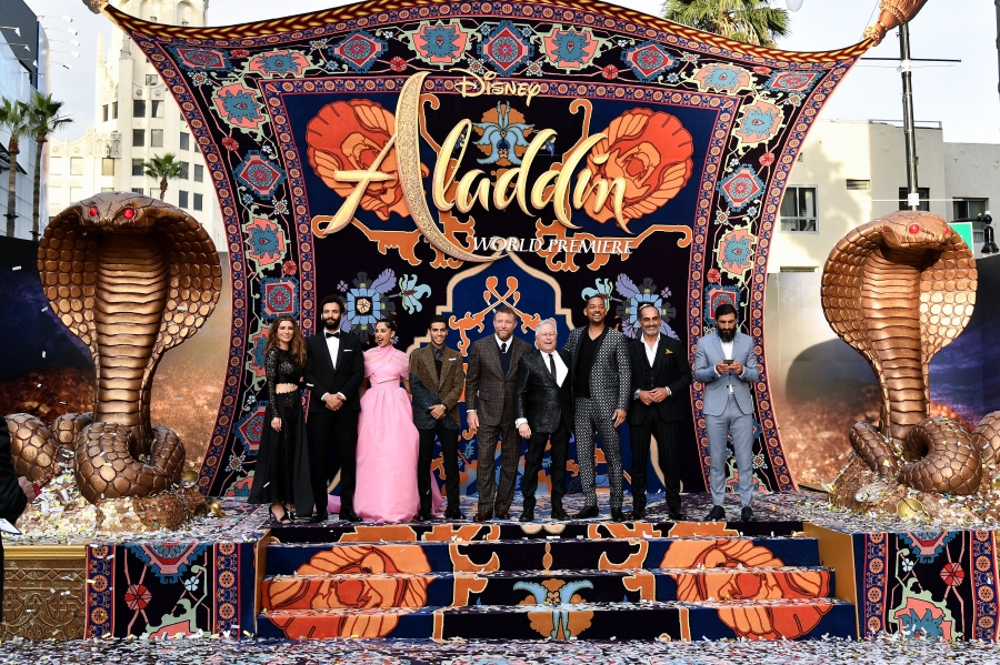 Click to view full size image
==============
_Aladdin_in_Hollywood_2818229.jpg _Aladdin_in_Hollywood_2818229.jpg