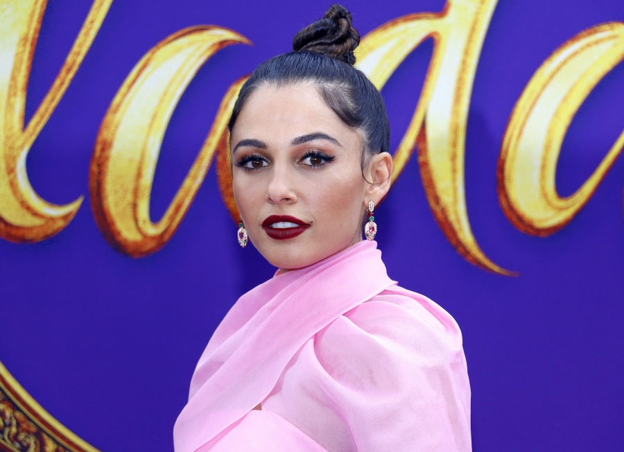 _Aladdin_in_Hollywood_2835429.jpg