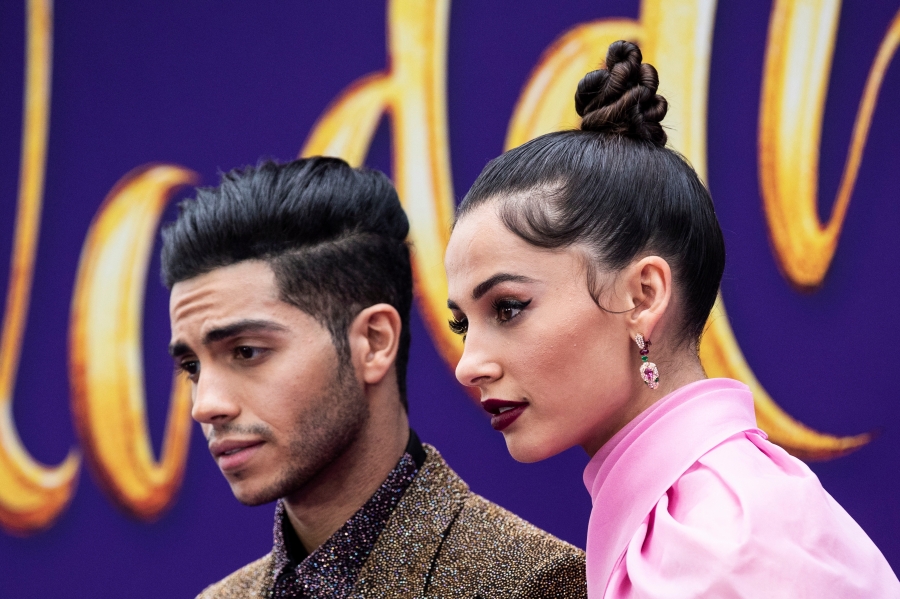 Click to view full size image
==============
_Aladdin_in_Hollywood_2825729.jpg _Aladdin_in_Hollywood_2825729.jpg