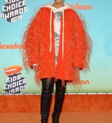Nickelodeon_2019Awards_282029.jpg