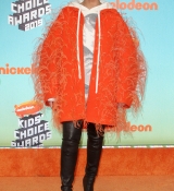 Nickelodeon_2019Awards_284629.jpg