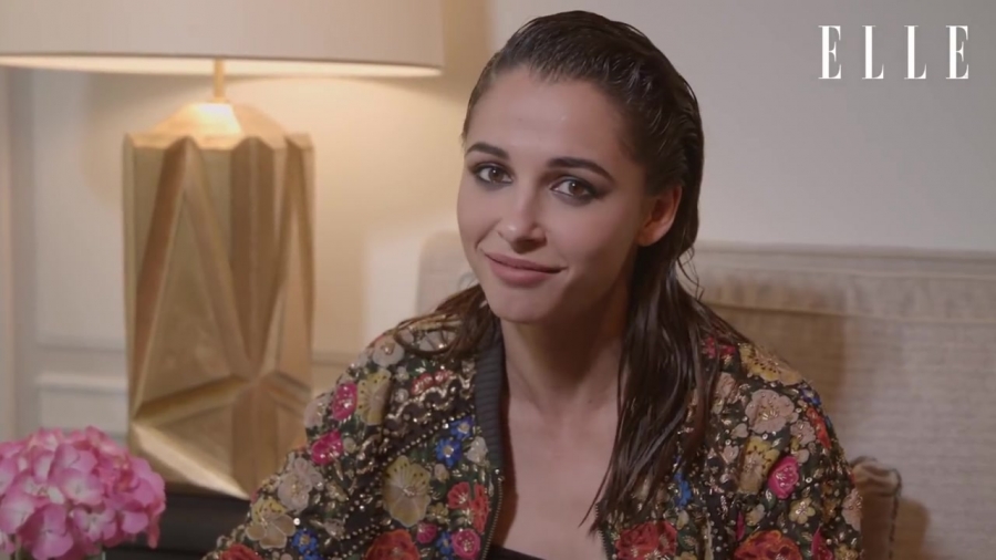 Behind_the_scenes_of_our_June_cover_shoot_with_Naomi_Scott_016.jpg