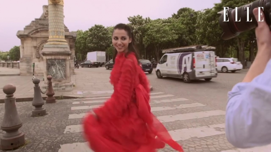 Behind_the_scenes_of_our_June_cover_shoot_with_Naomi_Scott_115.jpg