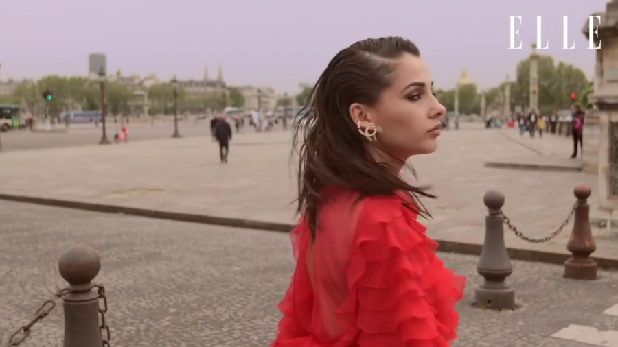 Click to view full size image
==============
Behind_the_scenes_of_our_June_cover_shoot_with_Naomi_Scott_124.jpg Behind_the_scenes_of_our_June_cover_shoot_with_Naomi_Scott_124.jpg