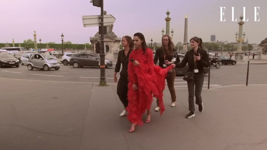 Click to view full size image
==============
Behind_the_scenes_of_our_June_cover_shoot_with_Naomi_Scott_142.jpg Behind_the_scenes_of_our_June_cover_shoot_with_Naomi_Scott_142.jpg