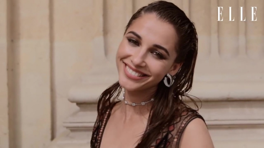 Click to view full size image
==============
Behind_the_scenes_of_our_June_cover_shoot_with_Naomi_Scott_194.jpg Behind_the_scenes_of_our_June_cover_shoot_with_Naomi_Scott_194.jpg