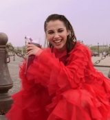 Behind_the_scenes_of_our_June_cover_shoot_with_Naomi_Scott_137.jpg