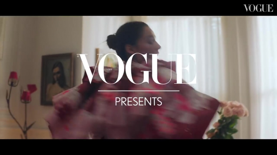 Click to view full size image
==============
Naomi_Scott__A_Very_Modern_Princess___British_Vogue_008.jpg Naomi_Scott__A_Very_Modern_Princess___British_Vogue_008.jpg