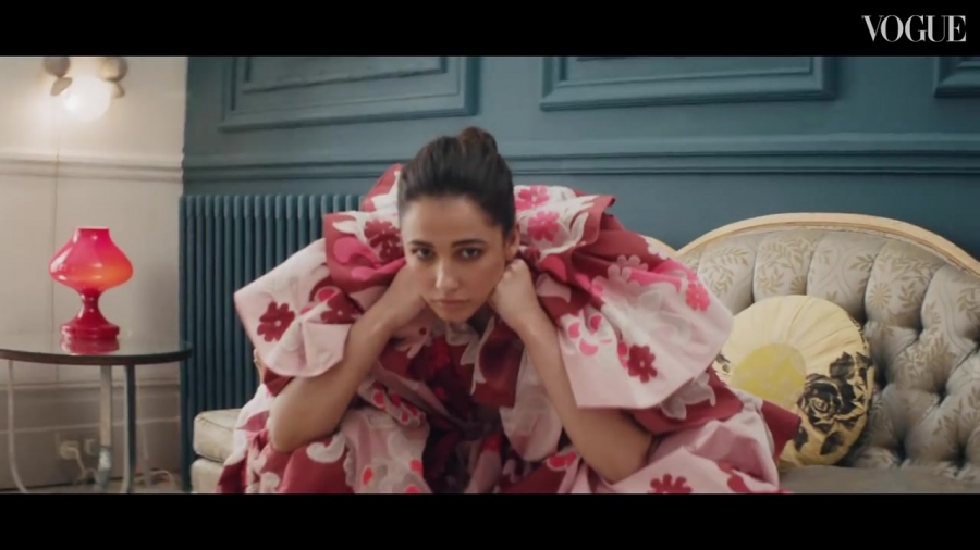 Click to view full size image
==============
Naomi_Scott__A_Very_Modern_Princess___British_Vogue_057.jpg Naomi_Scott__A_Very_Modern_Princess___British_Vogue_057.jpg