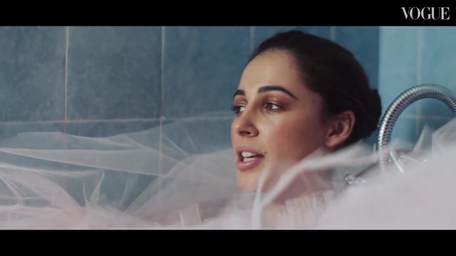 Click to view full size image
==============
Naomi_Scott__A_Very_Modern_Princess___British_Vogue_109.jpg Naomi_Scott__A_Very_Modern_Princess___British_Vogue_109.jpg