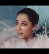 Naomi_Scott__A_Very_Modern_Princess___British_Vogue_149.jpg